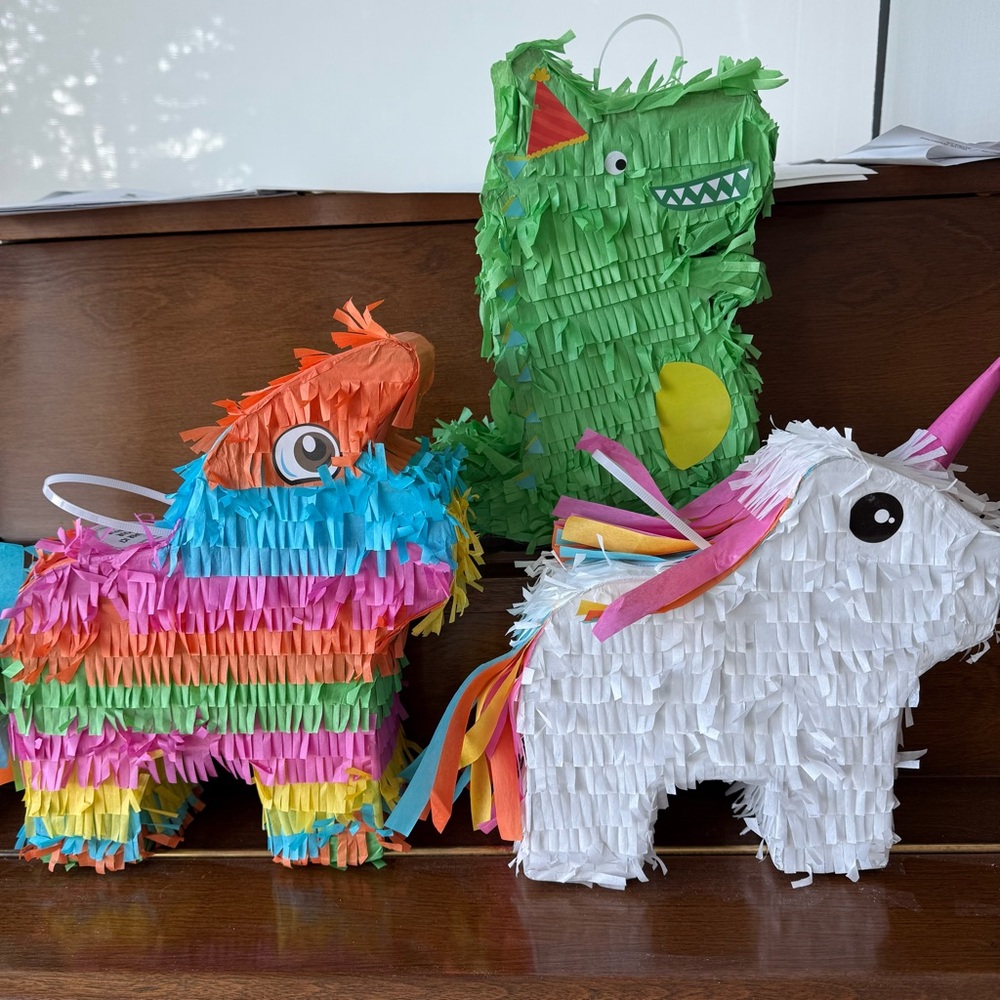 Colorful Animal Piñatas Set